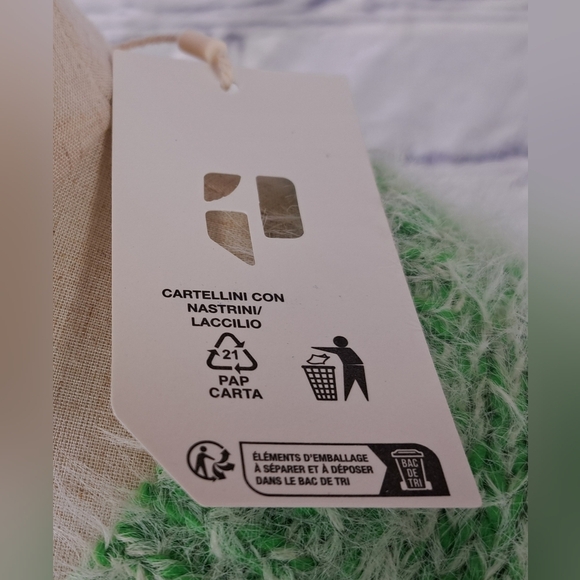 NWT Garcia Jeans Womens Green Fuzzy Sweater Mohair Like Acrylic Wool Nylon Small - Picture 8 of 16